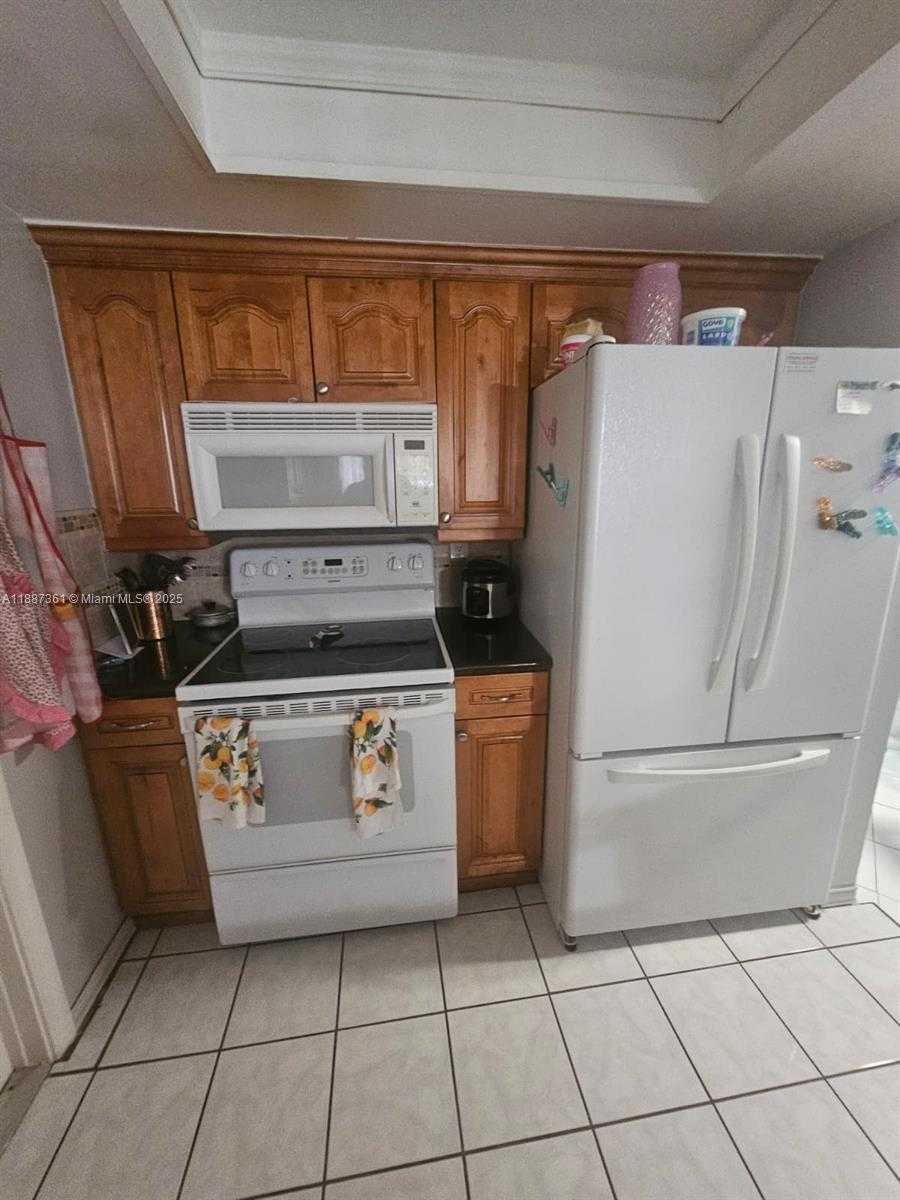Small Image of 5010 NORTH WEST 51ST CT, Tamarac Number 8