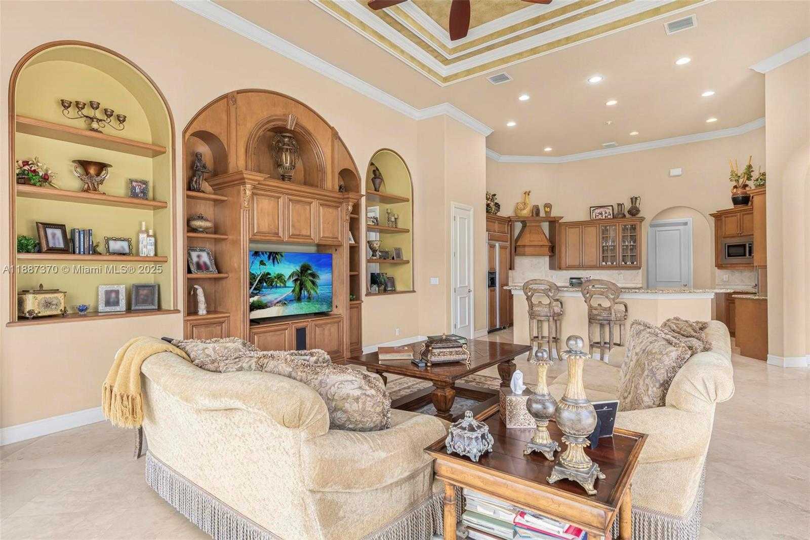Small Image of 3250 WEST STONEBROOK CIR, Davie Number 28