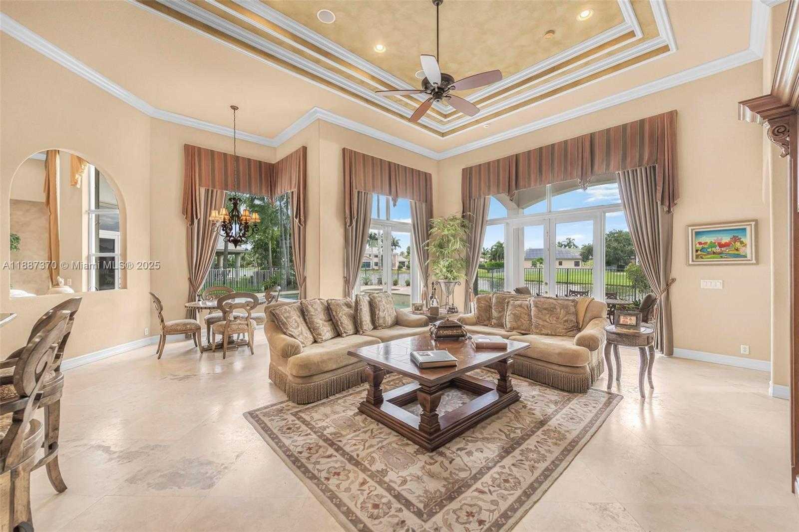 Small Image of 3250 WEST STONEBROOK CIR, Davie Number 31