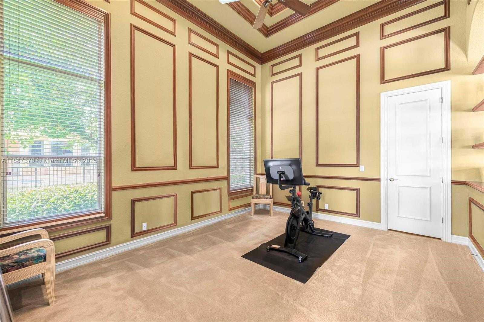 Small Image of 3250 WEST STONEBROOK CIR, Davie Number 33
