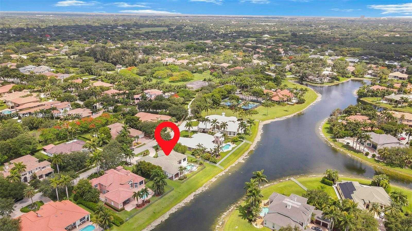 Small Image of 3250 WEST STONEBROOK CIR, Davie Number 66
