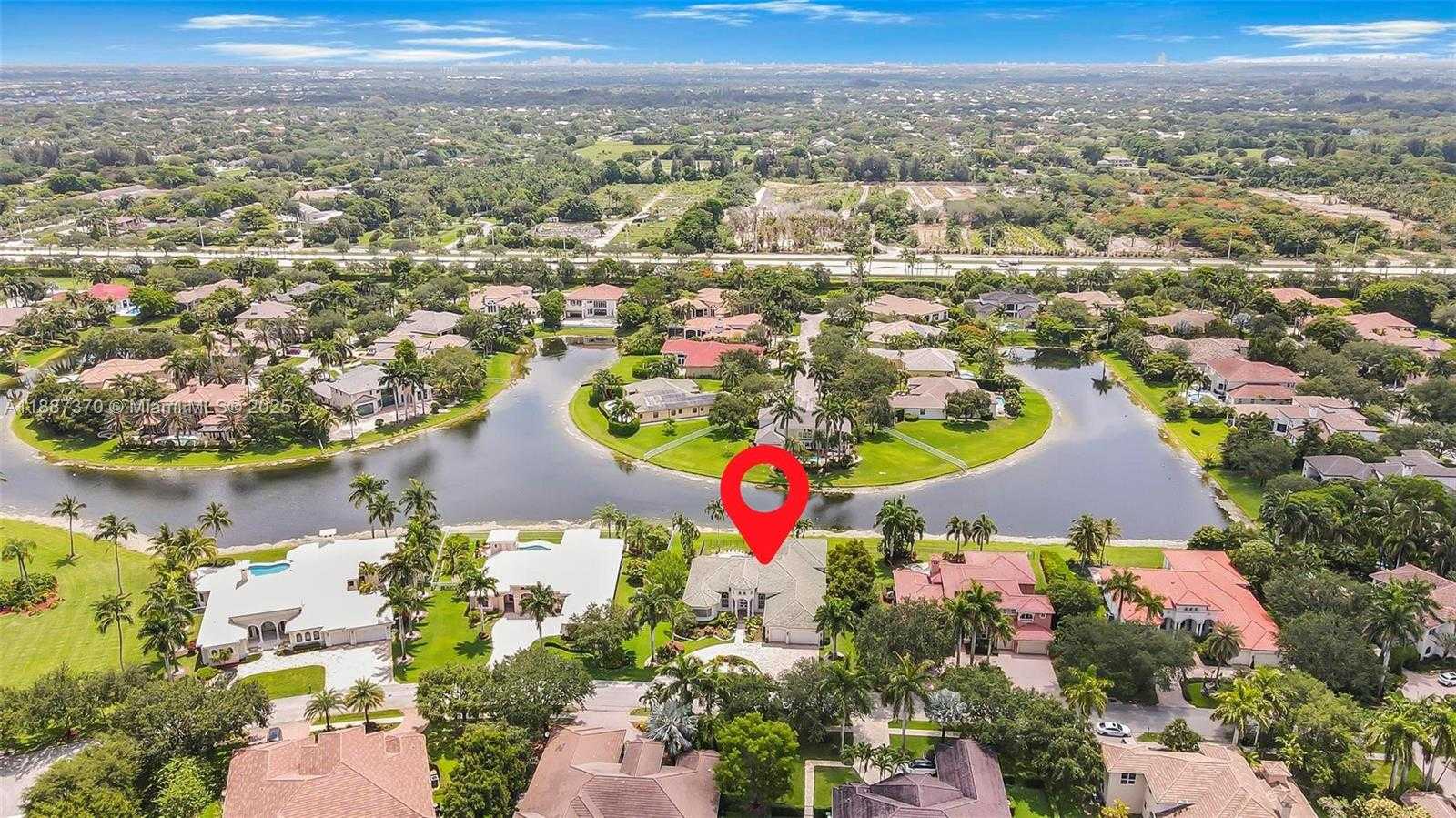 Small Image of 3250 WEST STONEBROOK CIR, Davie Number 67