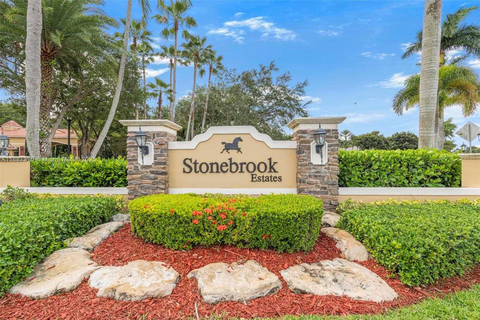 Small Image of 3250 WEST STONEBROOK CIR, Davie Number 71