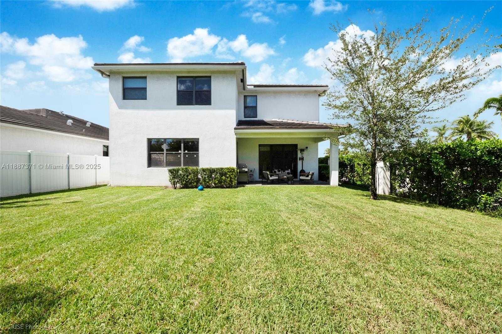 Small Image of 23241 SOUTH WEST 107TH AVE, Homestead Number 24