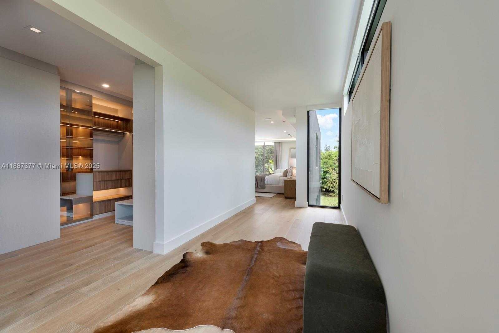 Small Image of 7425 SOUTH WEST 136TH ST, Pinecrest Number 35