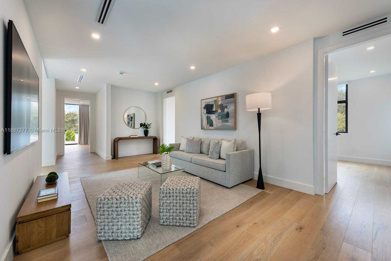 Small Image of 7425 SOUTH WEST 136TH ST, Pinecrest Number 39