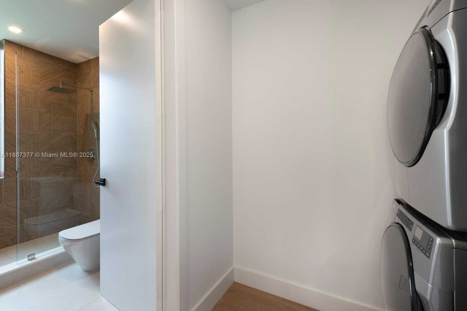 Small Image of 7425 SOUTH WEST 136TH ST, Pinecrest Number 42