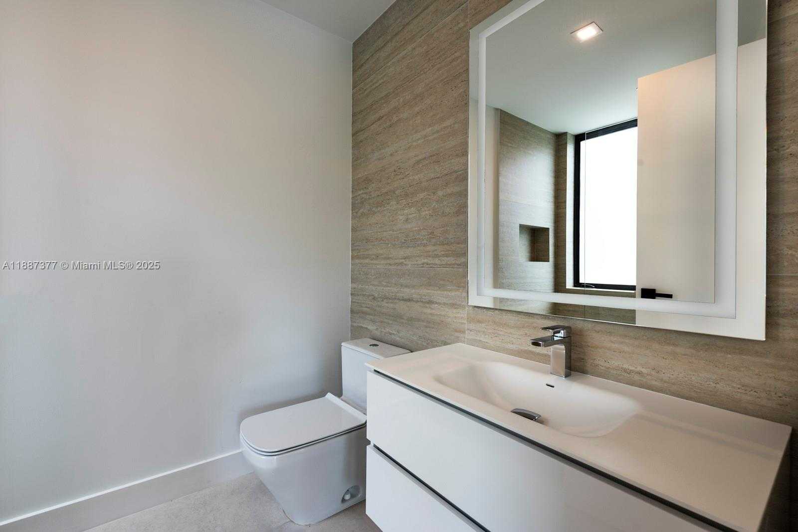Small Image of 7425 SOUTH WEST 136TH ST, Pinecrest Number 47