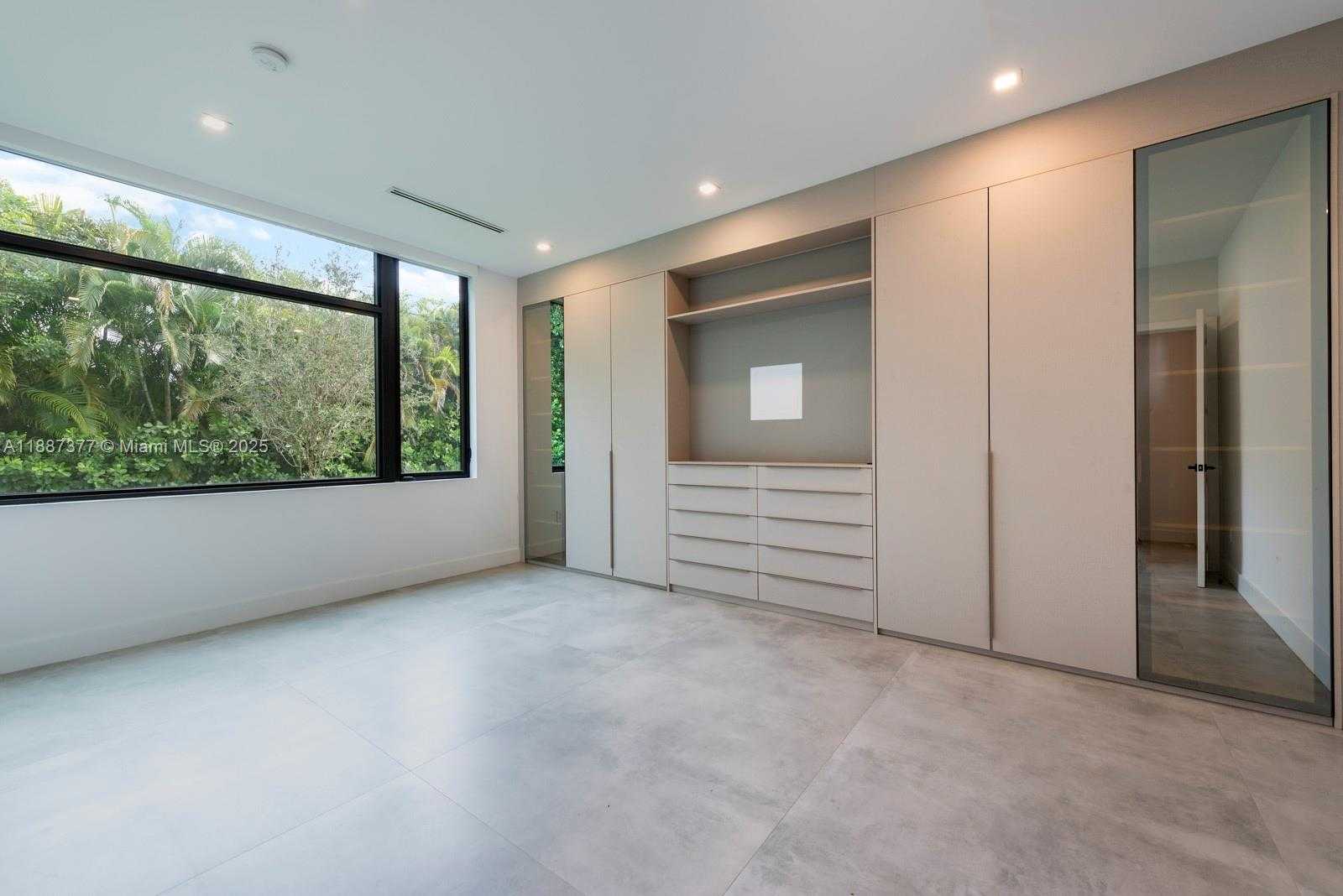 Small Image of 7425 SOUTH WEST 136TH ST, Pinecrest Number 55