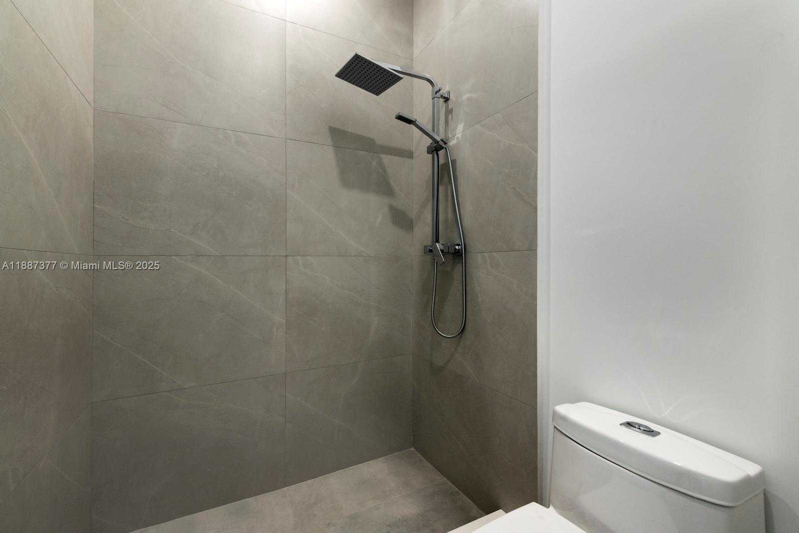 Small Image of 7425 SOUTH WEST 136TH ST, Pinecrest Number 61