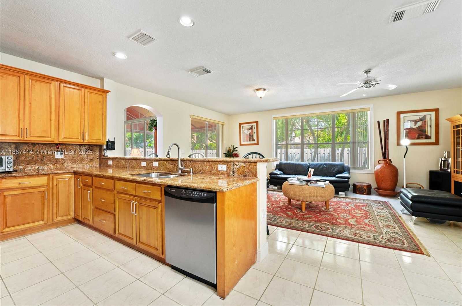 Small Image of 15241 SOUTH WEST 51ST ST, Miramar Number 9