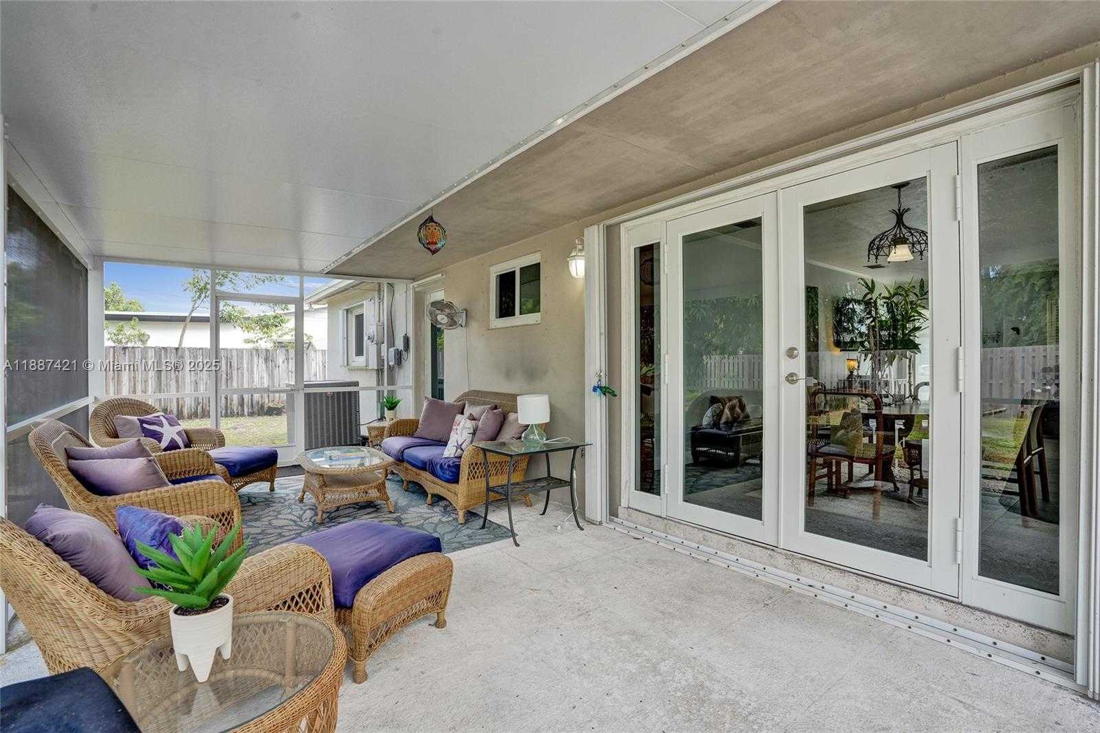 Small Image of 9021 SOUTH WEST 197TH ST, Cutler Bay Number 23