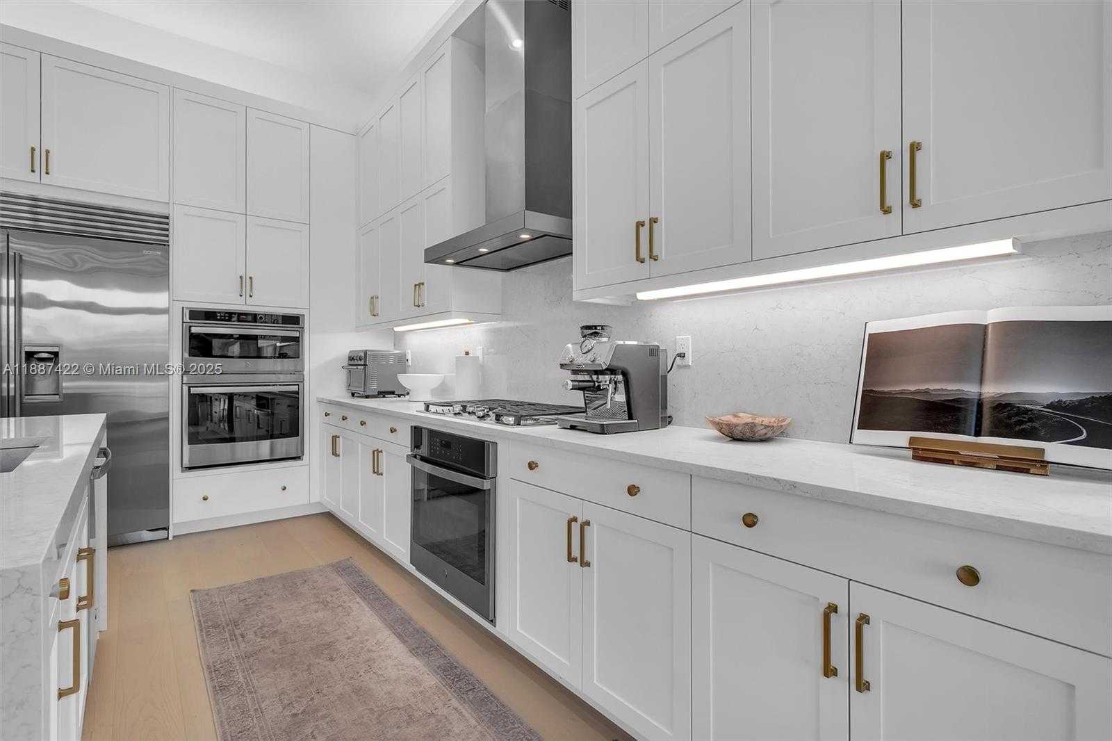 Small Image of 8367 ROYAL COUNTY DOWN RD, Boca Raton Number 16