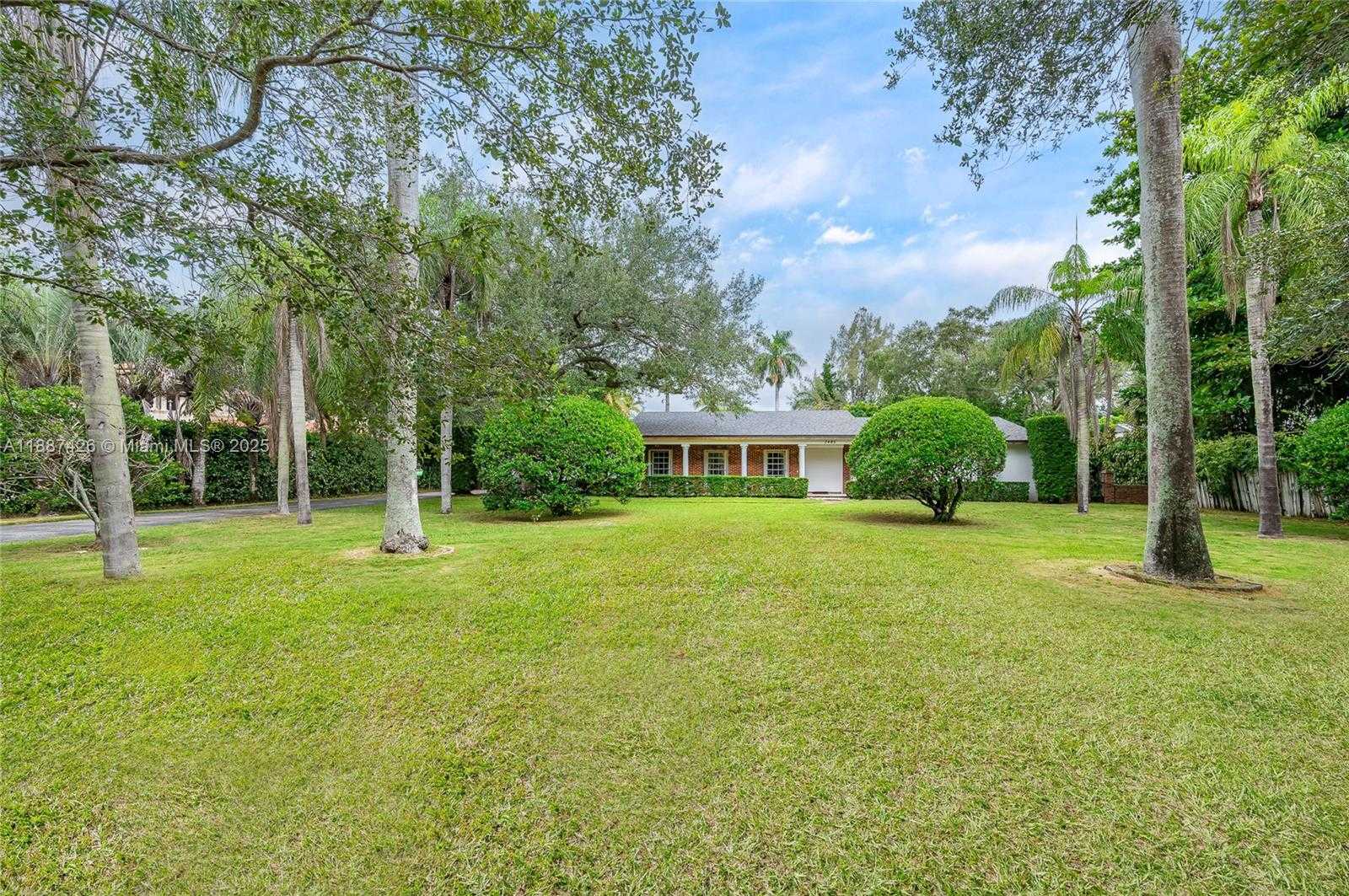 Small Image of 7485 SOUTH WEST 122ND ST, Pinecrest Number 4