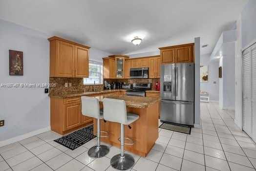 Small Image of 3251 WEST 70TH ST, Hialeah Number 14