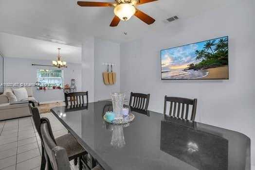 Small Image of 3251 WEST 70TH ST, Hialeah Number 7