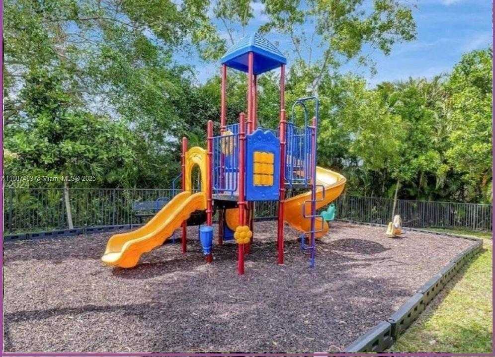 Small Image of 3575 NORTH WEST 1ST ST, Pompano Beach Number 16