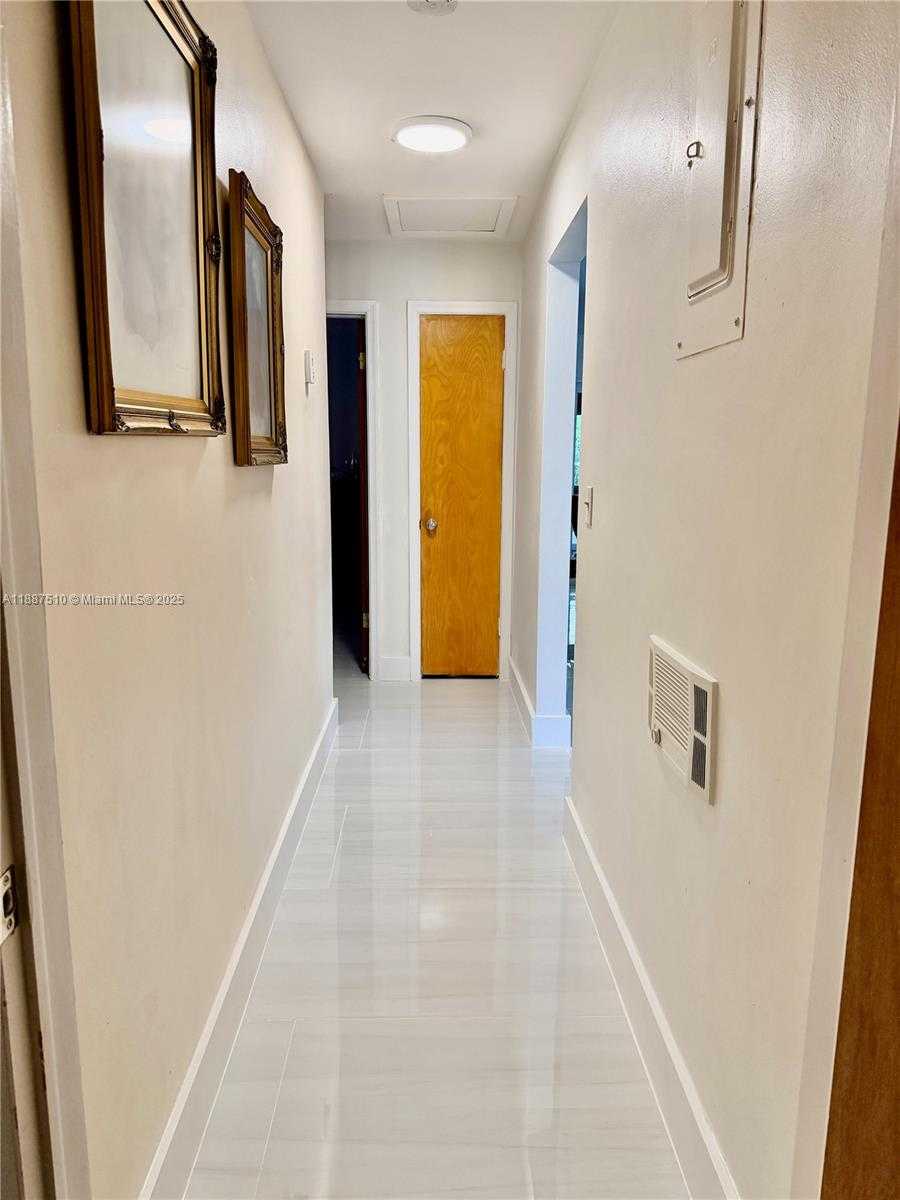 Small Image of 5201 SOUTH WEST 95TH AVE, Cooper City Number 17