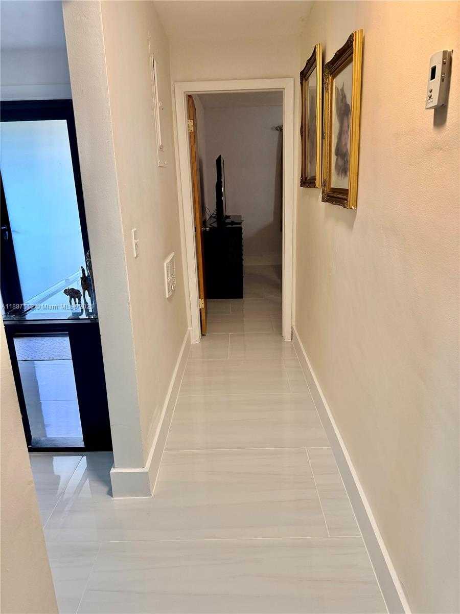 Small Image of 5201 SOUTH WEST 95TH AVE, Cooper City Number 18