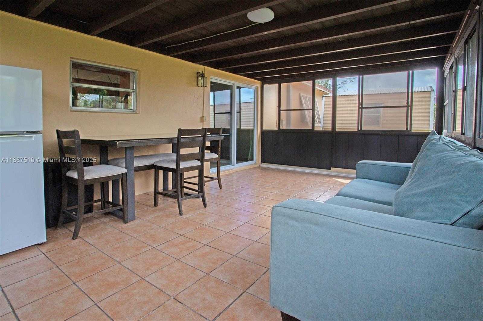 Small Image of 5201 SOUTH WEST 95TH AVE, Cooper City Number 29