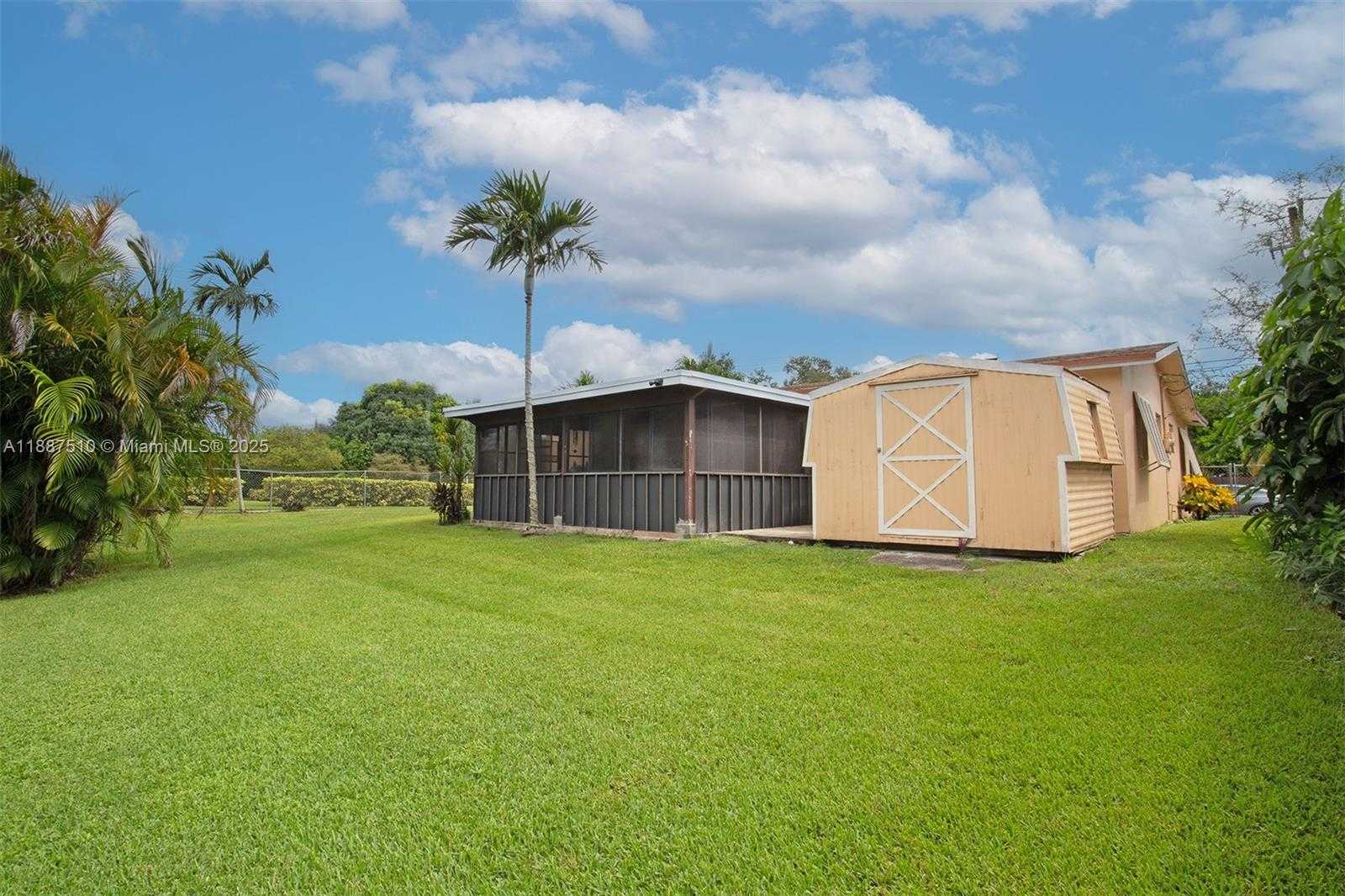 Small Image of 5201 SOUTH WEST 95TH AVE, Cooper City Number 37