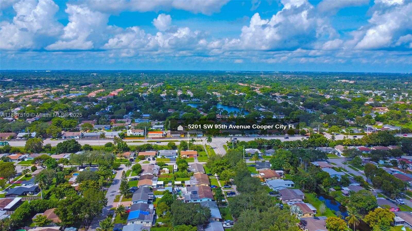 Small Image of 5201 SOUTH WEST 95TH AVE, Cooper City Number 40