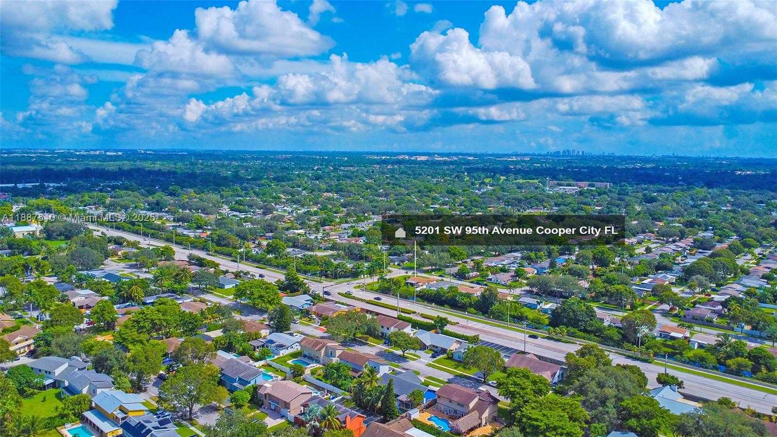 Small Image of 5201 SOUTH WEST 95TH AVE, Cooper City Number 45