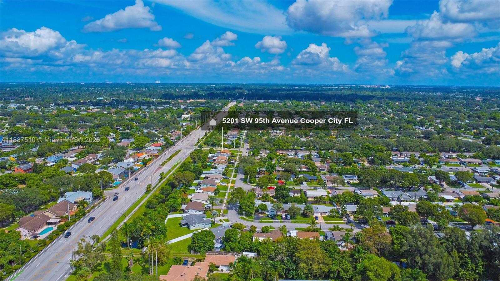 Small Image of 5201 SOUTH WEST 95TH AVE, Cooper City Number 46
