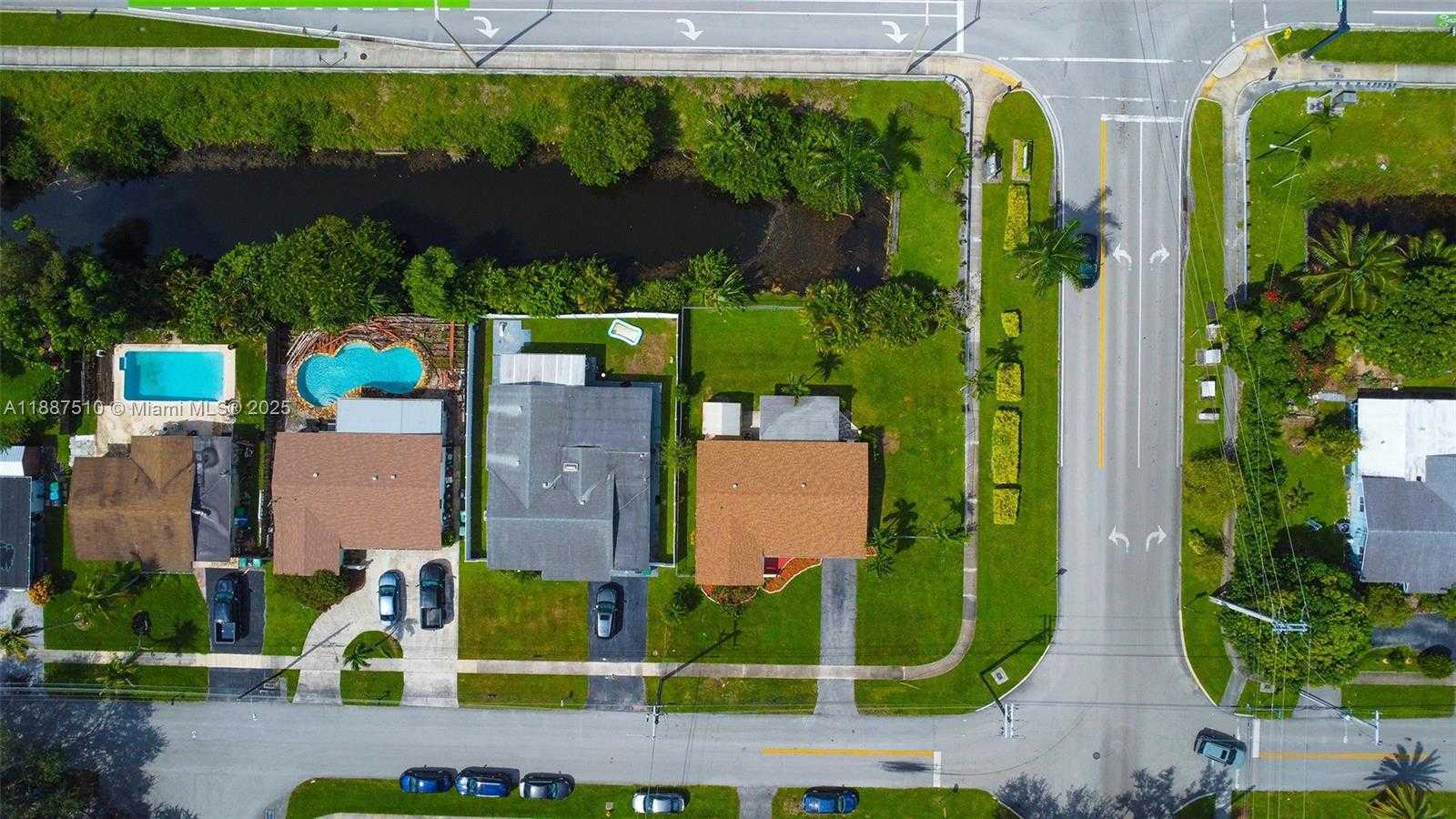 Small Image of 5201 SOUTH WEST 95TH AVE, Cooper City Number 49