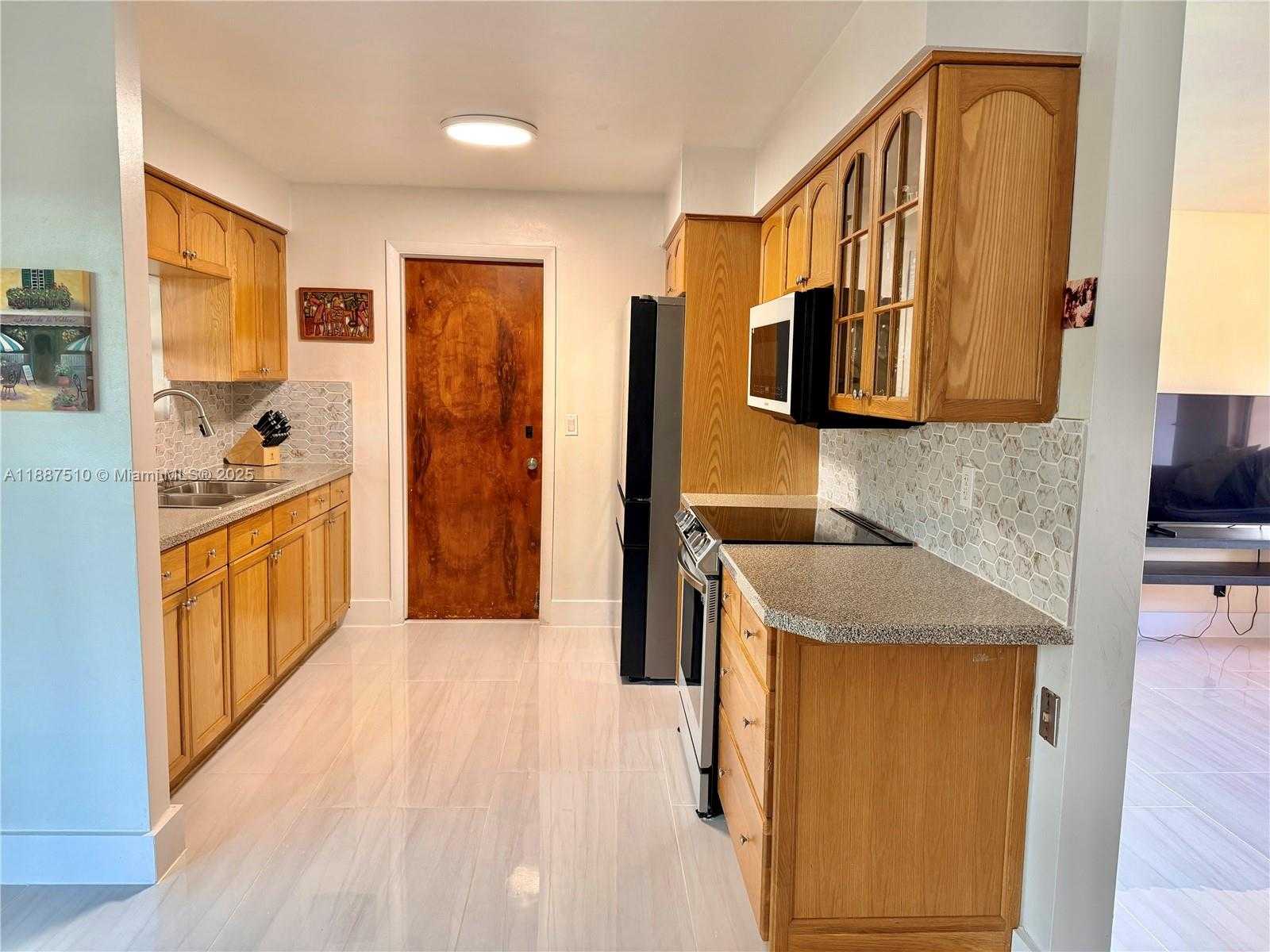 Small Image of 5201 SOUTH WEST 95TH AVE, Cooper City Number 9