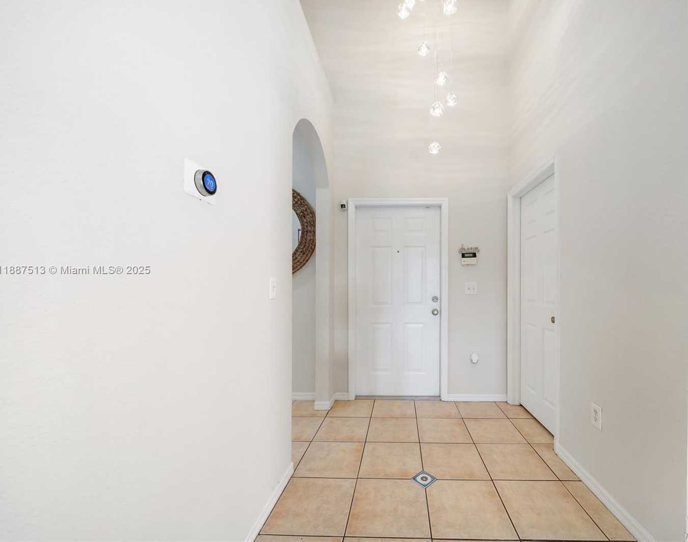 Small Image of 2111 SOUTH EAST 14TH CIR, Homestead Number 17