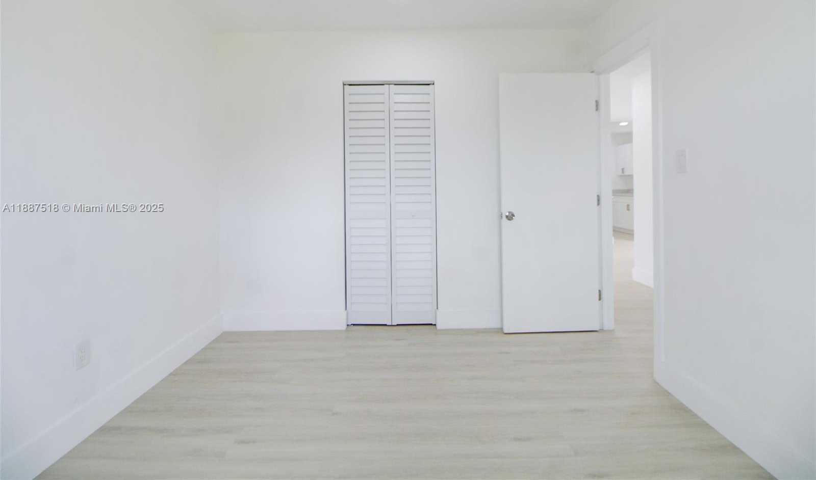 Small Image of 1640 NORTH WEST 27TH AVE, Fort Lauderdale Number 20