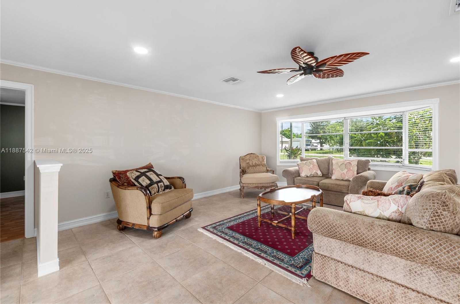 Small Image of 13512 CARIBBEAN BLVD, Fort Myers Number 7