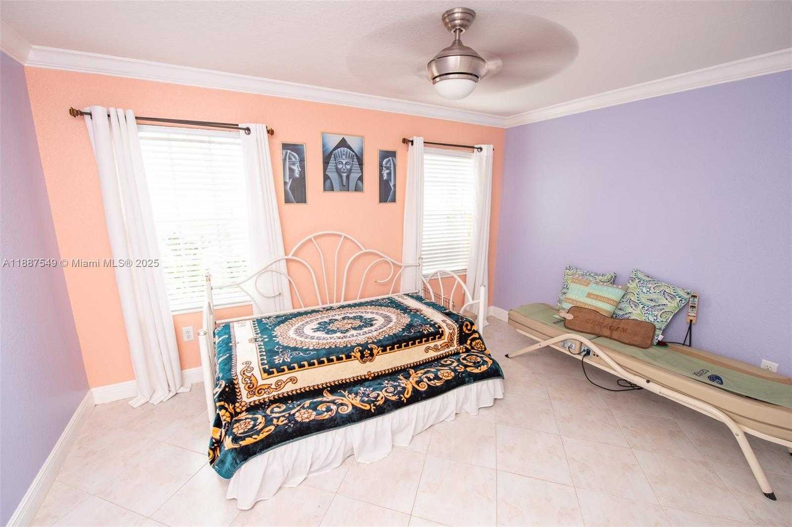 Small Image of 13070 NORTH WEST 5TH ST, Pembroke Pines Number 12