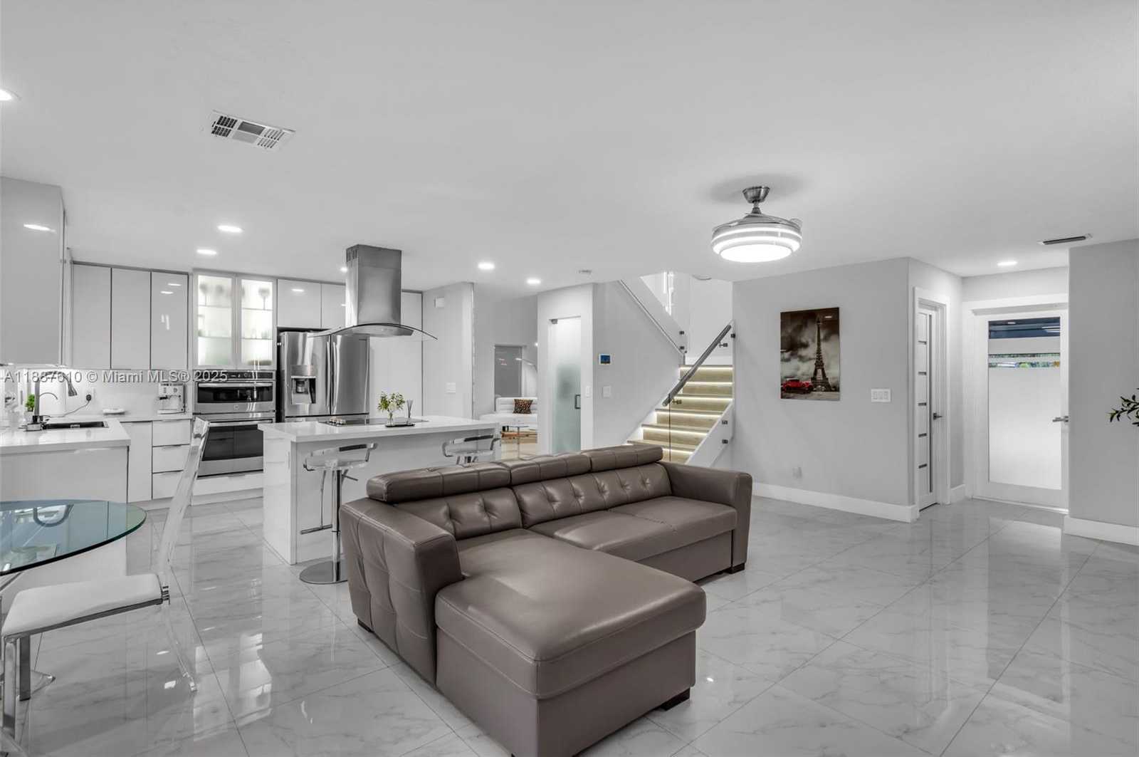 Small Image of 612 SOUTH WEST 179TH AVE, Pembroke Pines Number 10