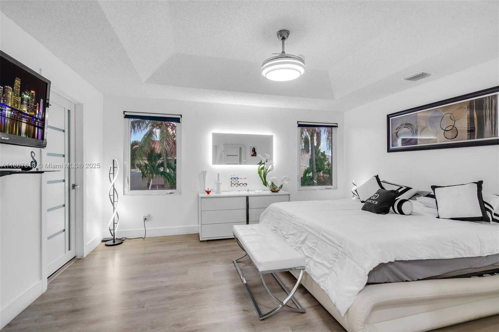 Small Image of 612 SOUTH WEST 179TH AVE, Pembroke Pines Number 19