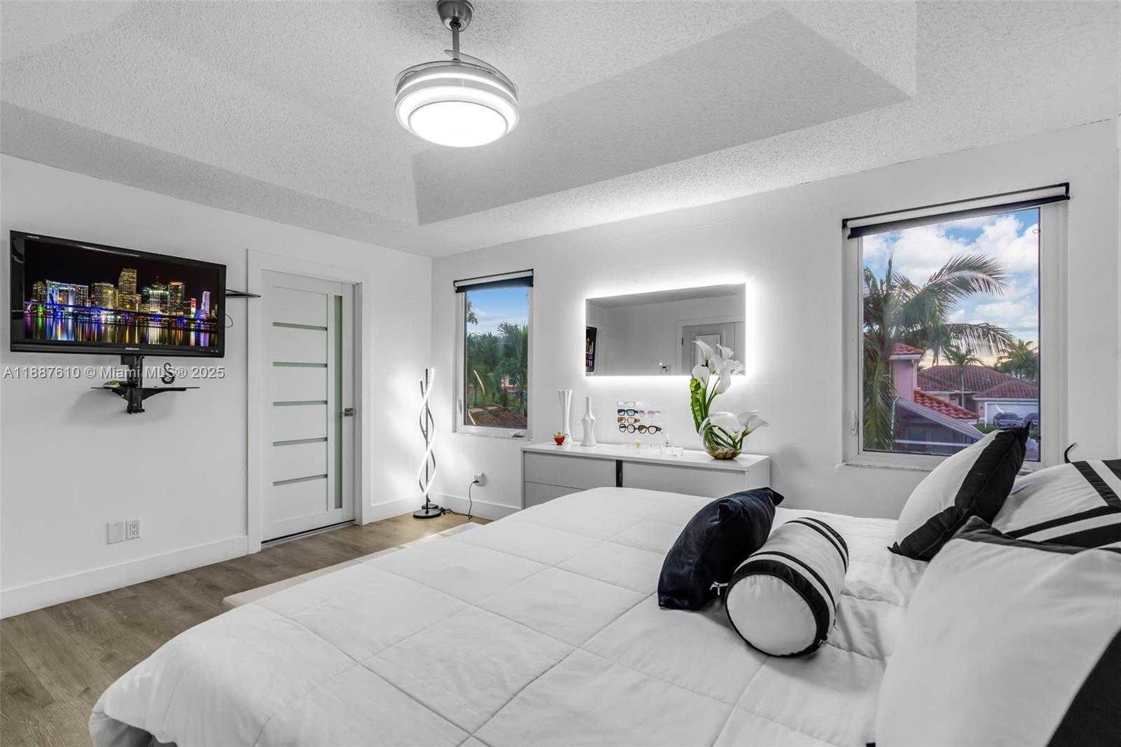 Small Image of 612 SOUTH WEST 179TH AVE, Pembroke Pines Number 20