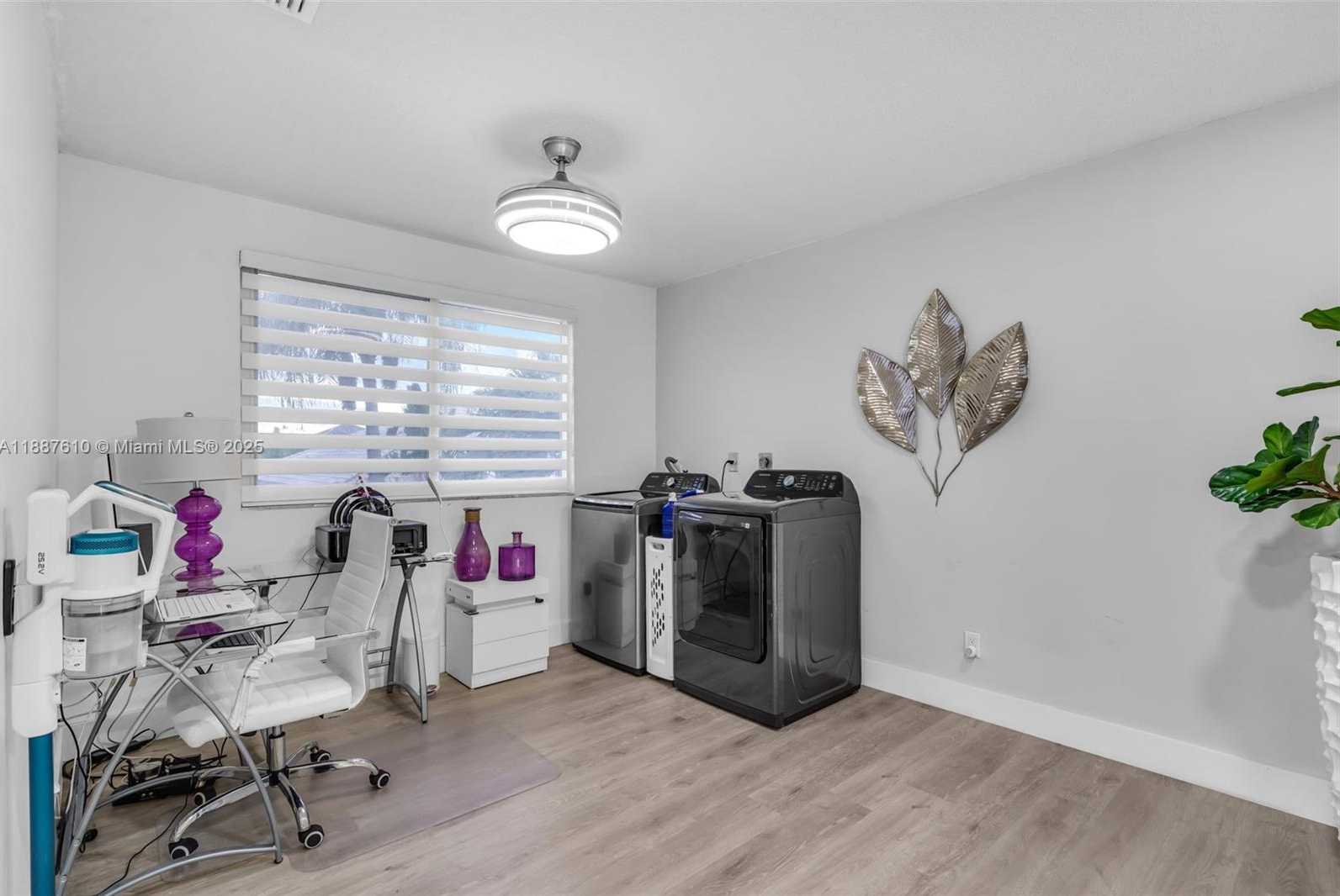 Small Image of 612 SOUTH WEST 179TH AVE, Pembroke Pines Number 24