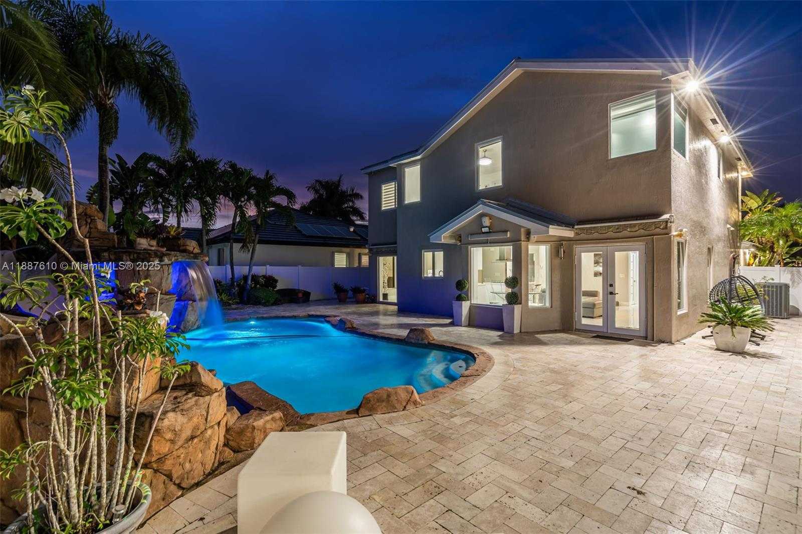 Small Image of 612 SOUTH WEST 179TH AVE, Pembroke Pines Number 27