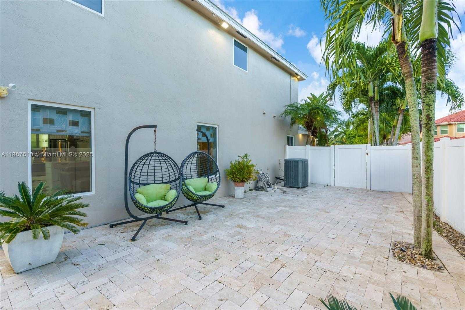 Small Image of 612 SOUTH WEST 179TH AVE, Pembroke Pines Number 34