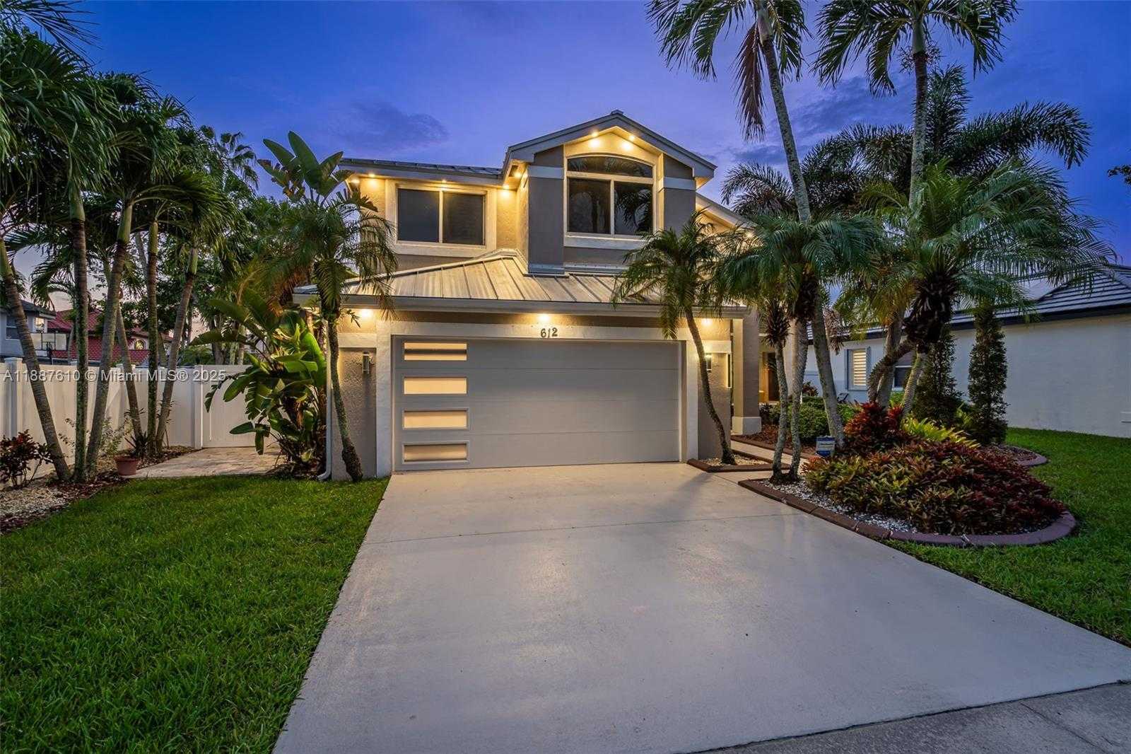 Small Image of 612 SOUTH WEST 179TH AVE, Pembroke Pines Number 35