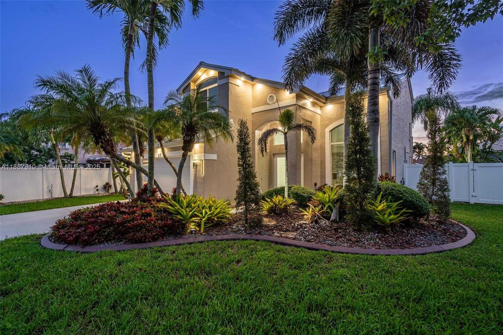 Small Image of 612 SOUTH WEST 179TH AVE, Pembroke Pines Number 36