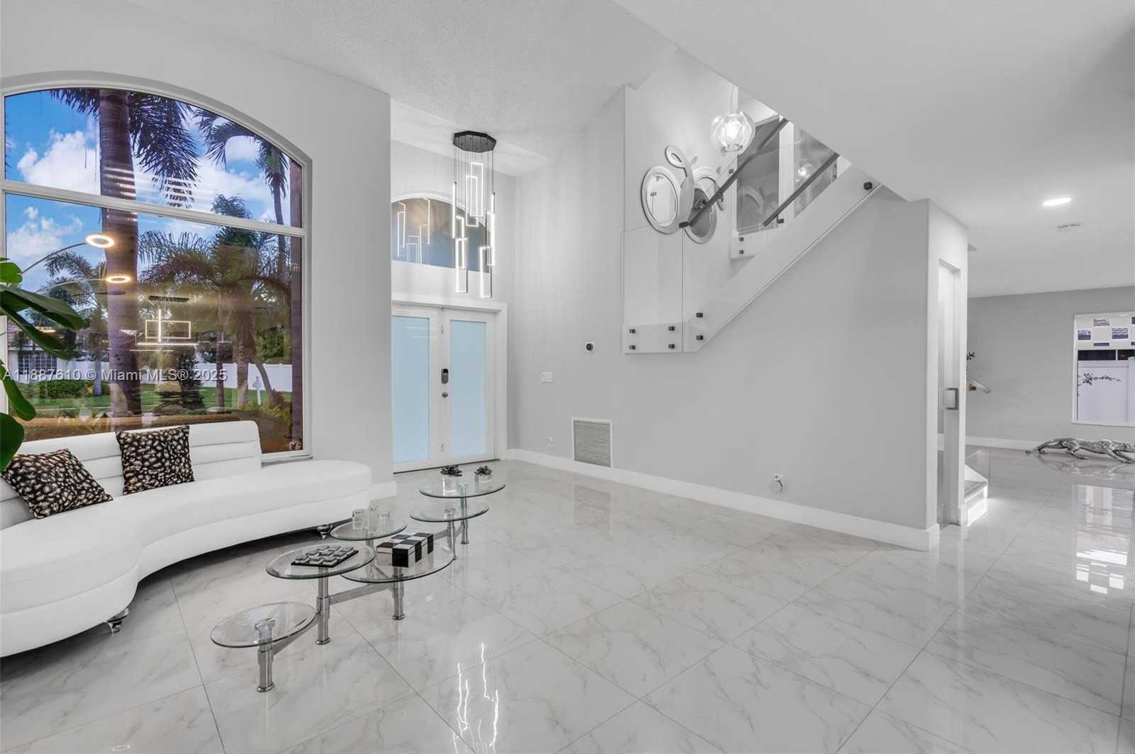 Small Image of 612 SOUTH WEST 179TH AVE, Pembroke Pines Number 4