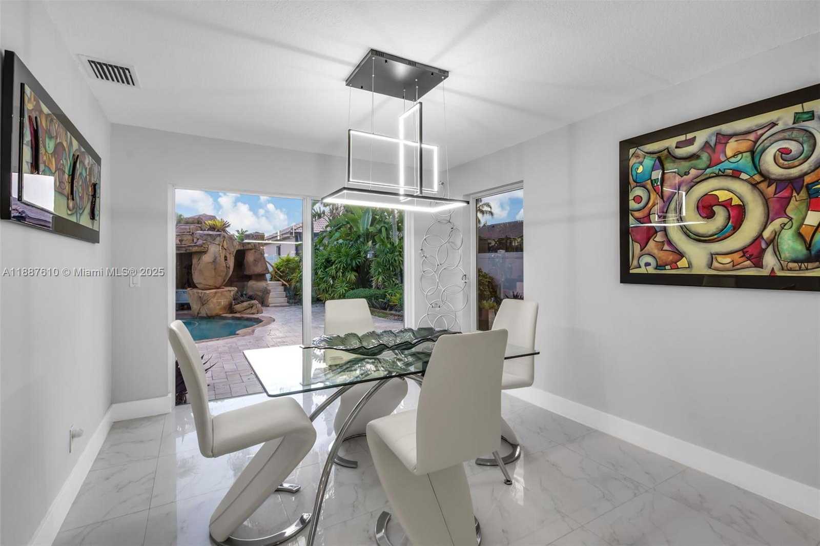 Small Image of 612 SOUTH WEST 179TH AVE, Pembroke Pines Number 6