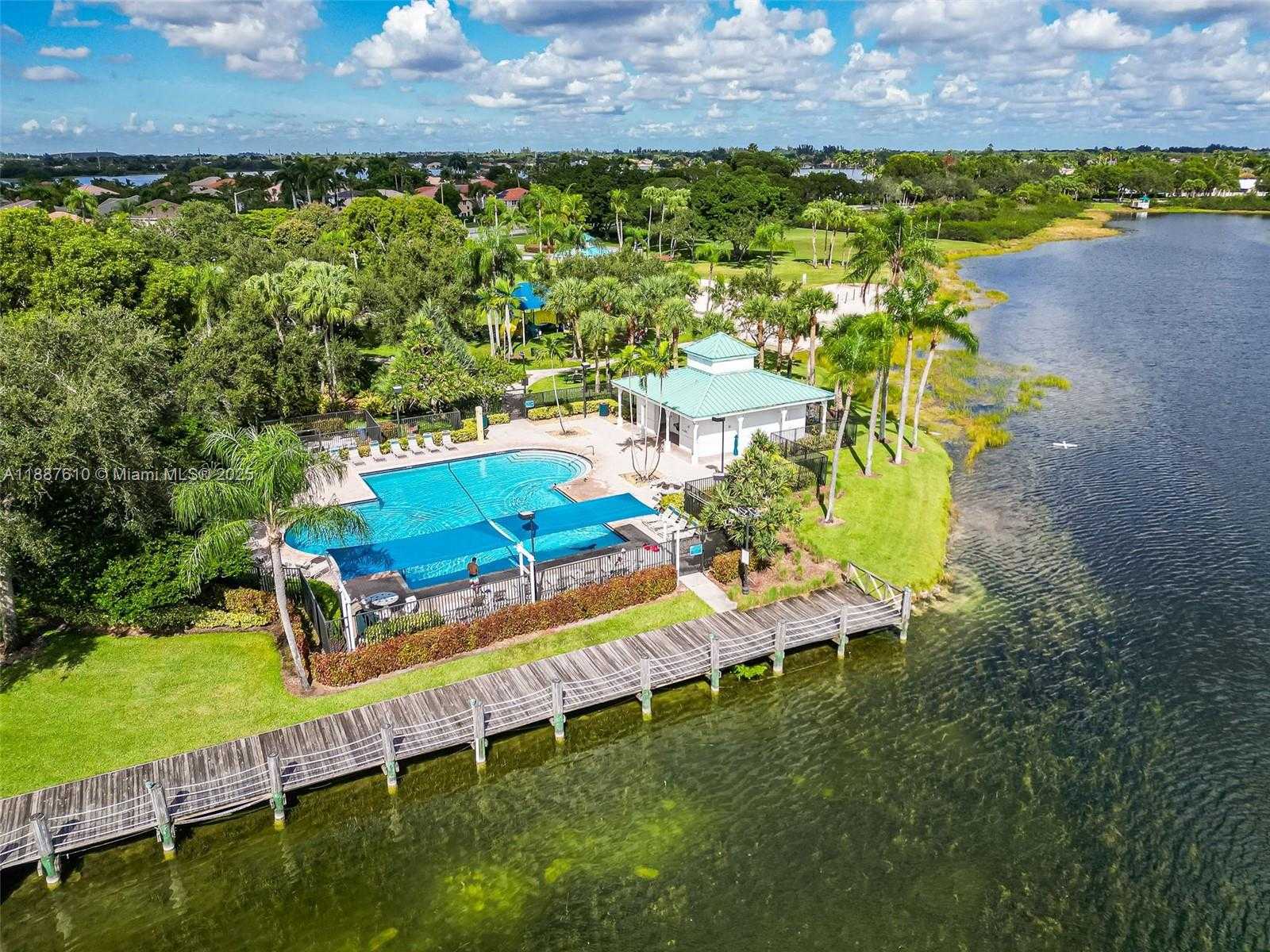 Small Image of 612 SOUTH WEST 179TH AVE, Pembroke Pines Number 63