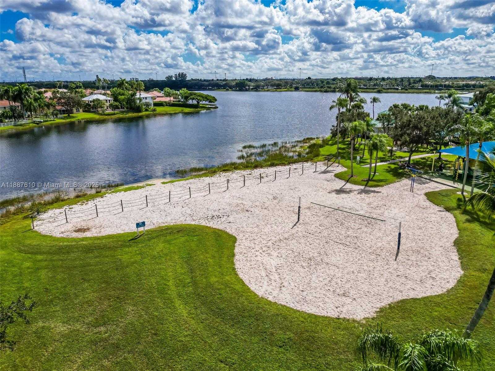 Small Image of 612 SOUTH WEST 179TH AVE, Pembroke Pines Number 67