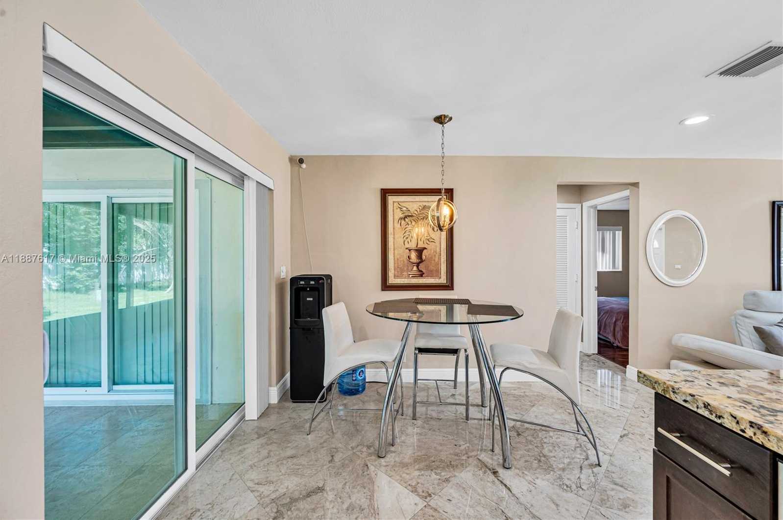 Small Image of 5606 NORTH WEST 49TH AVE, Tamarac Number 10