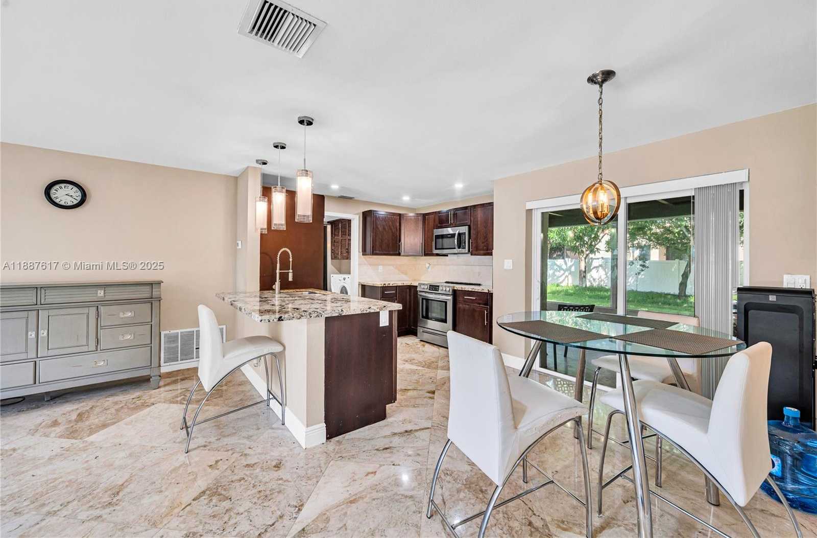 Small Image of 5606 NORTH WEST 49TH AVE, Tamarac Number 12