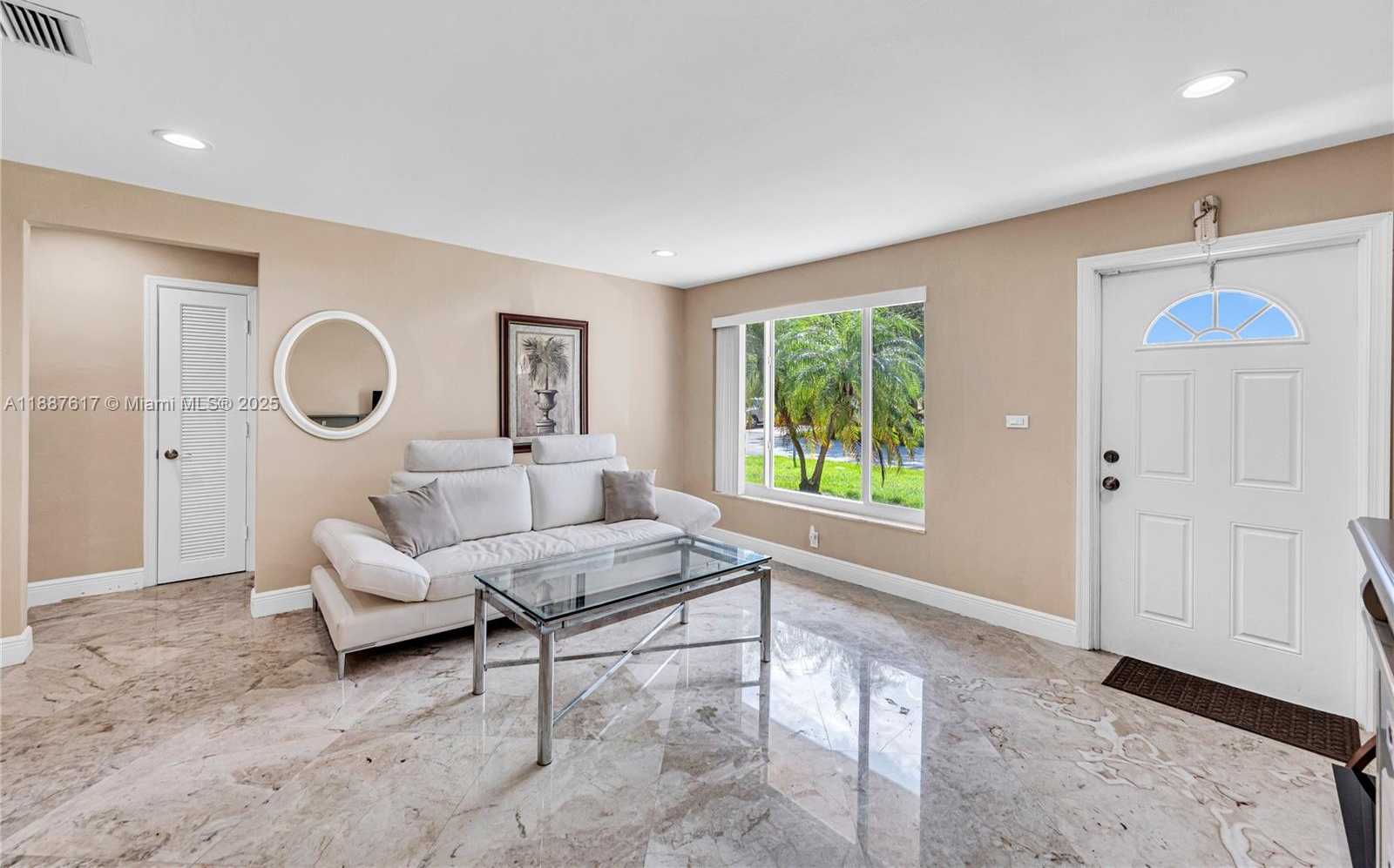 Small Image of 5606 NORTH WEST 49TH AVE, Tamarac Number 16