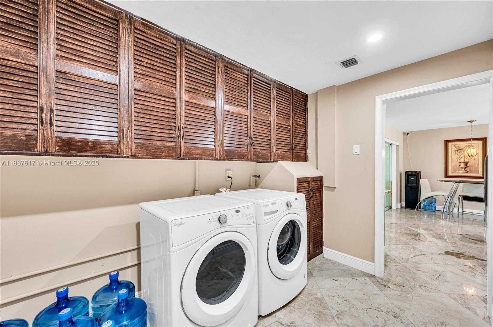 Small Image of 5606 NORTH WEST 49TH AVE, Tamarac Number 29